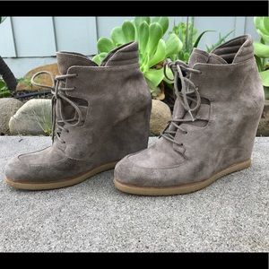 Stuart Weitzman Kidstuff suede lace up wedge booty